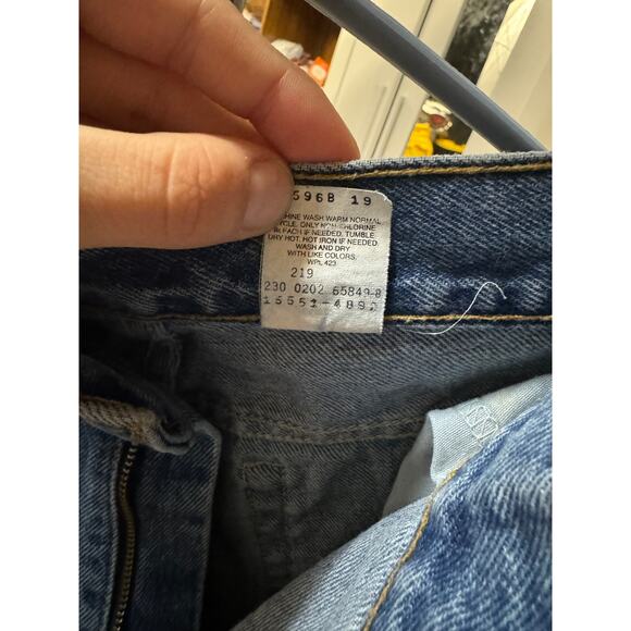 Levi's 550 12 Mis Blue Jean Denim Pants Relaxed Fit Tapered Leg Barrel Leg VTG - Picture 7 of 7